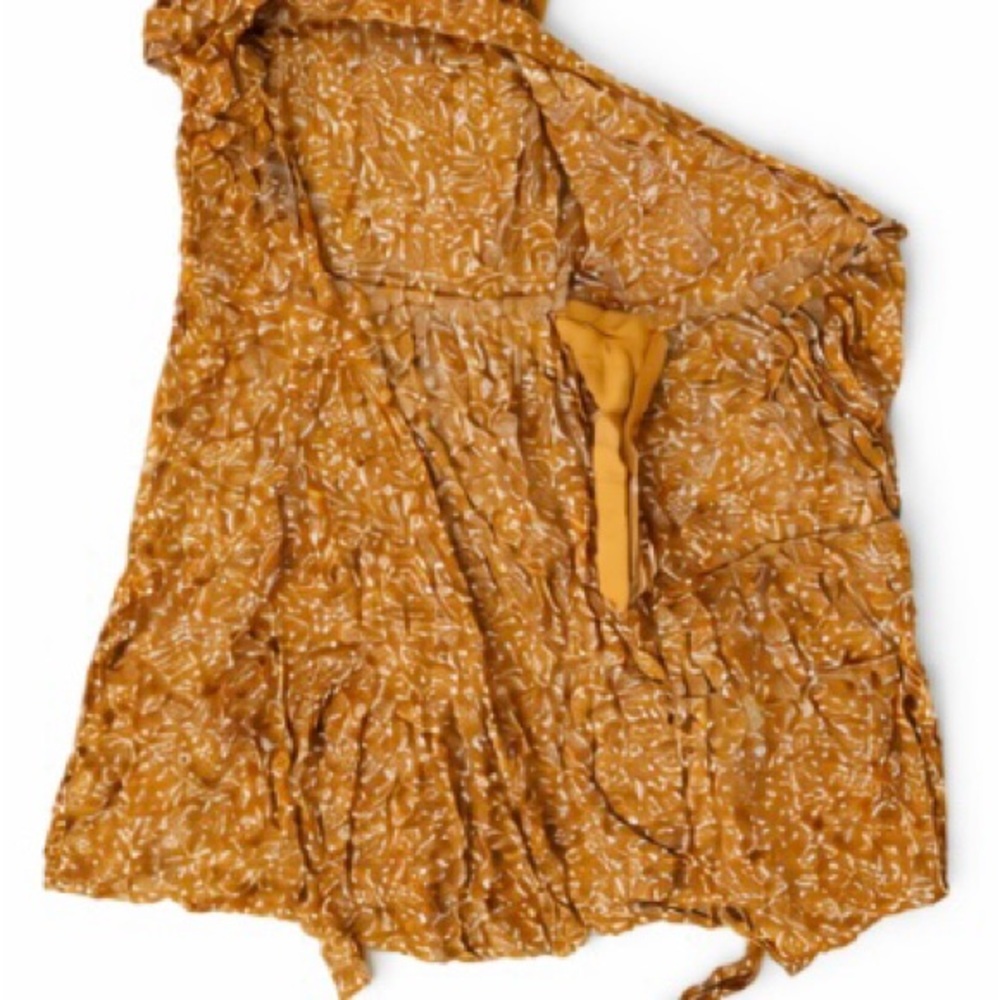 Universal Thread Golden Patterned Blouse - image 1